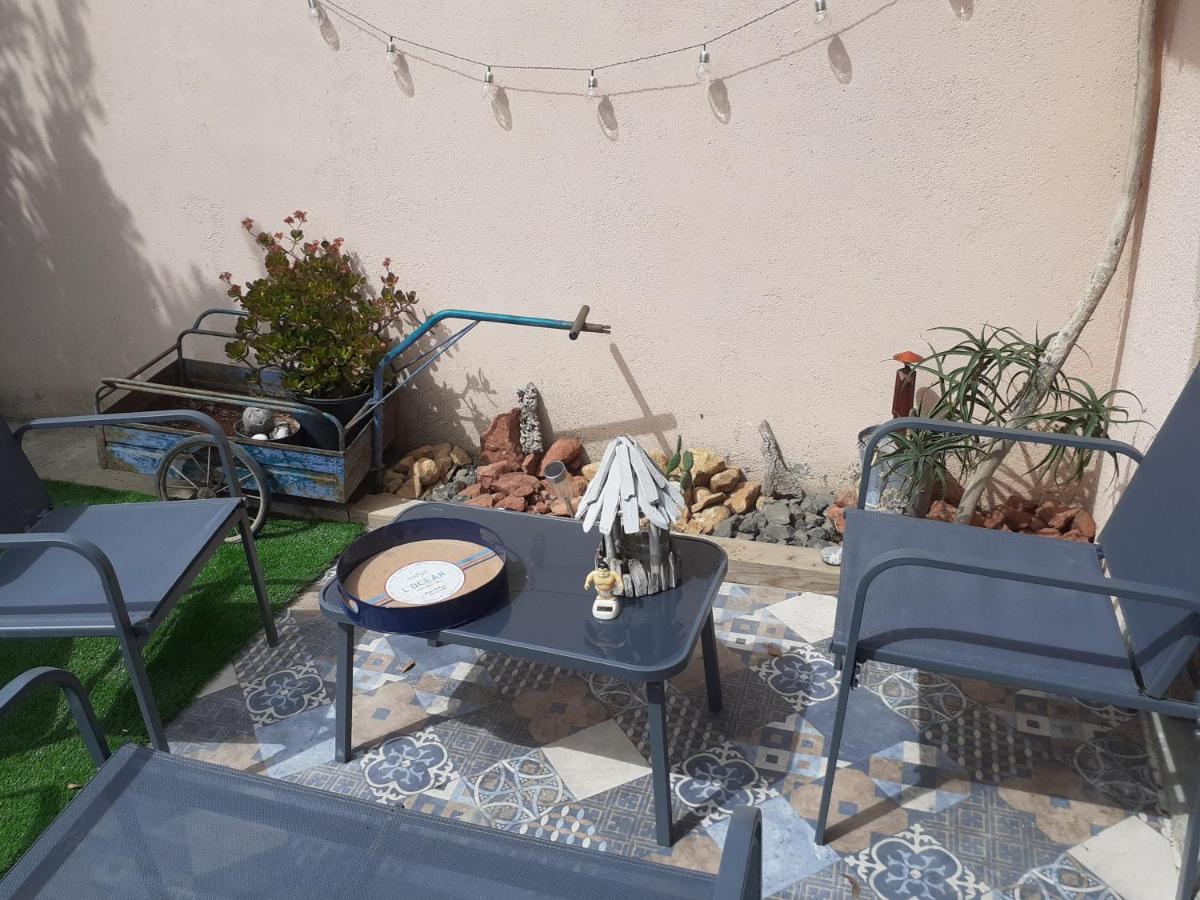 Вилла Loft Avec Clim, Parking Et Jardin Proche De La Mer Sauvian Экстерьер фото